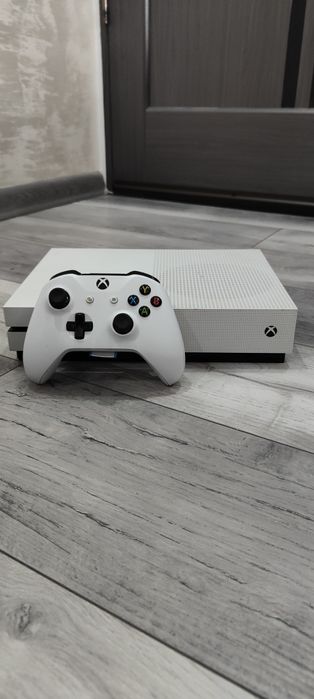 Xbox one S+ controller