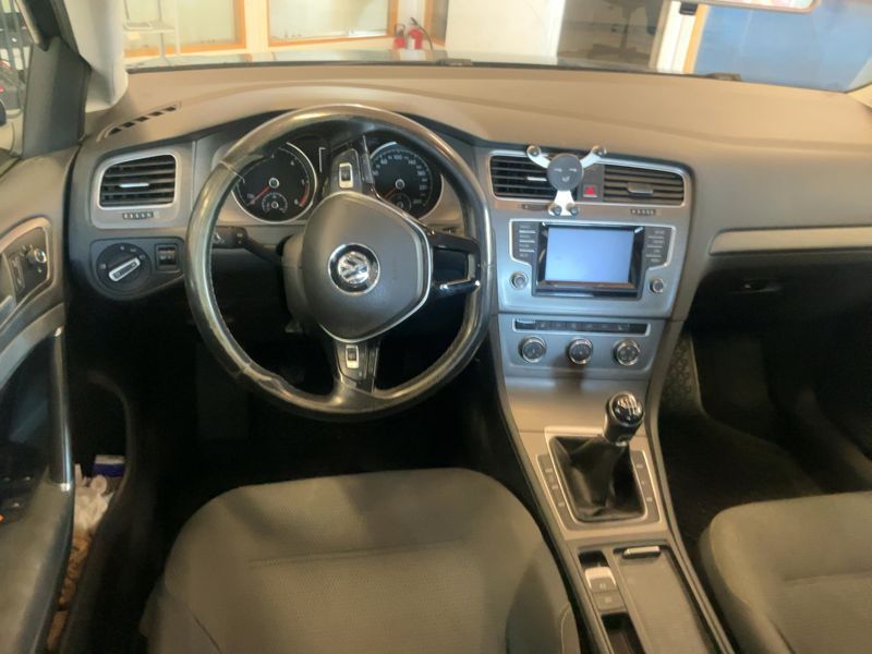 Volkswagen Golf VII 1.6 TDI Comfortline BlueMotion Tech 2013