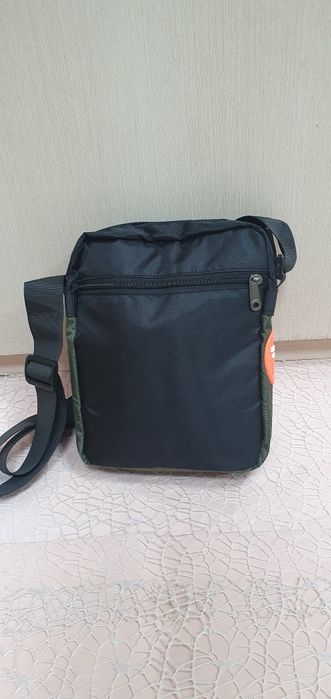 Сумочка мужская  на ремешке
