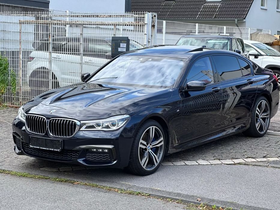 Dezmembrez BMW Seria 7 G11, G12 - 730 / 740 / 750