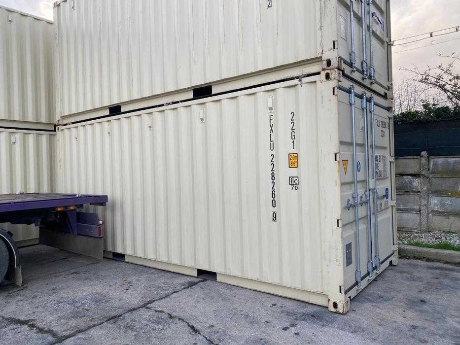 Container maritim NOU