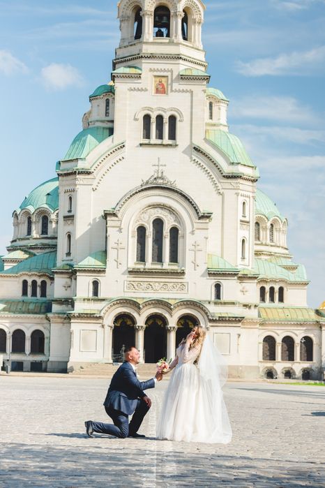 ФоторгаФски услуги (сватбена и портретна фотография)