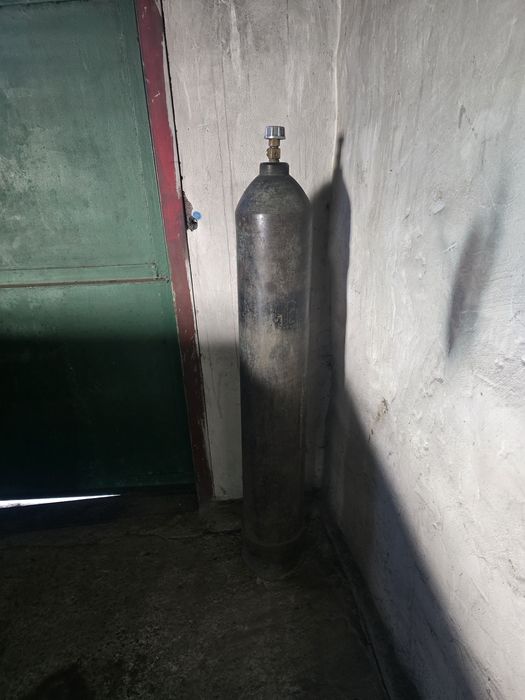 Продам балон углекислотный