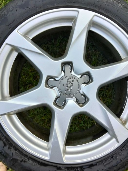 Vând jante audi A4 R17 + anvelope Hankook vara an 2023