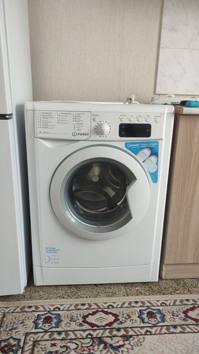Продам стиральную машинку