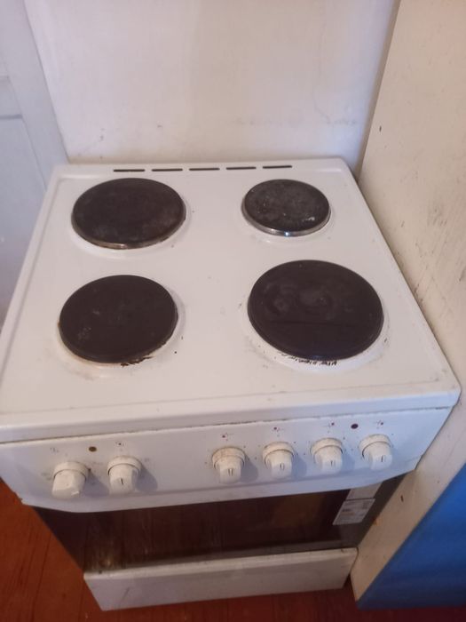 Продам плиту 4х камфорную