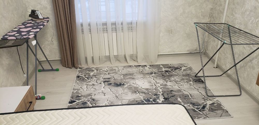 Mirzo Ulugʻbek Qorasuv 6 da 2 xona kv ijaraga beriladi