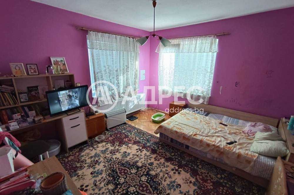 Продава се Къща в Разград, Житница - 234 кв.м за 877 €/кв.м - Снимка #5
