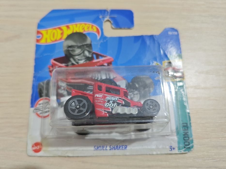 Продам машинки HotWheels (актуально)