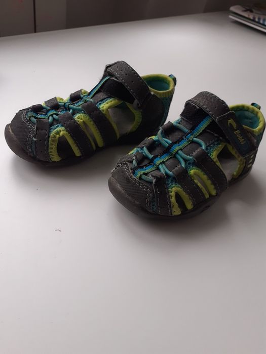 Papuci copii vartsa 2-5 ani