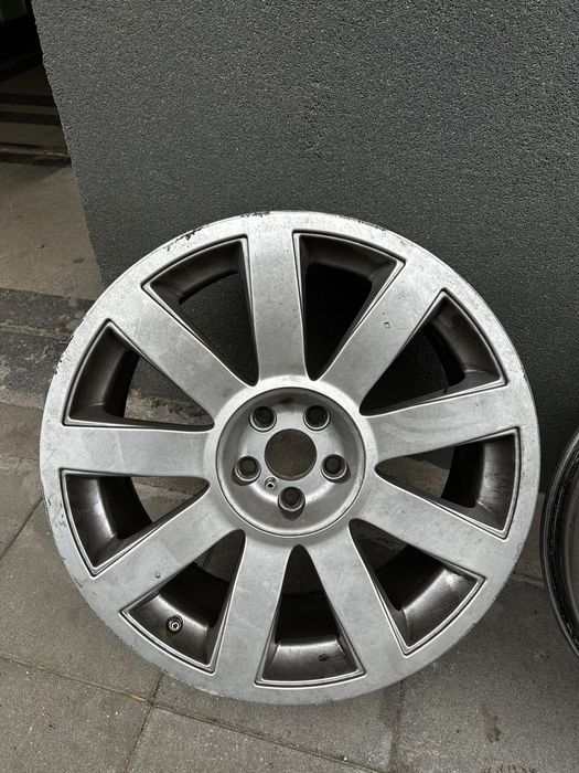 Продавам джанти без криво и без заварки 5х100 18ки