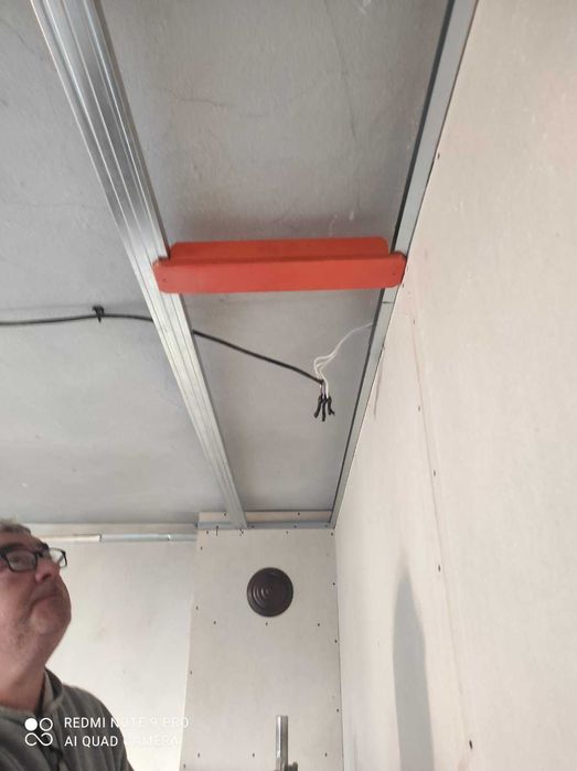 Дистанционер за по лесен и бърз монтаж на CD профилите за гипсокартон