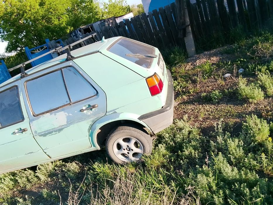 Продам гольф2 не на ходу