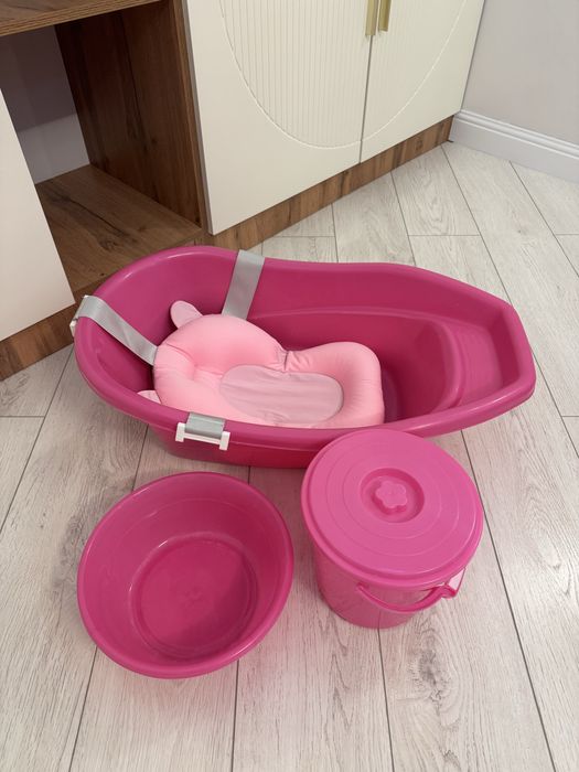 Детские товары, ванночка, тазик, контейнер, матрас, стульчик, сушилка,