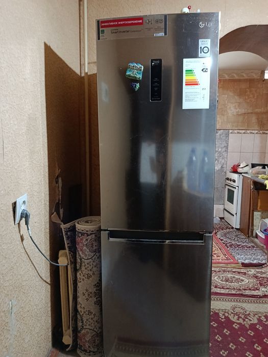Холодильник LG б/у