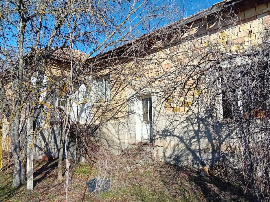 Продава се Къща в с. Съединение, Област Търговище - 80 кв.м за 192 €/кв.м - Снимка #1