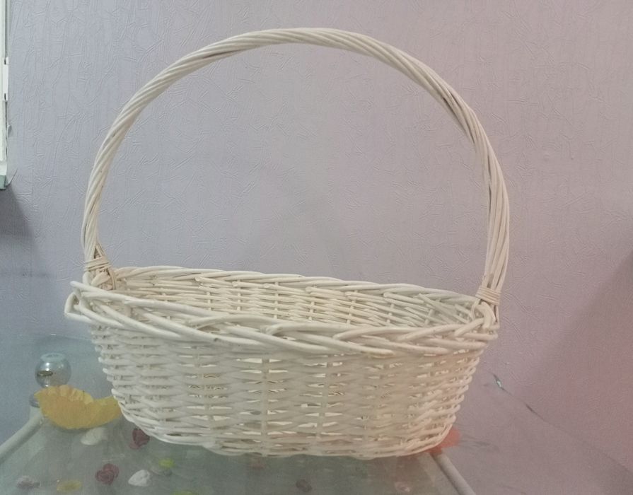 Корзина плетёная
