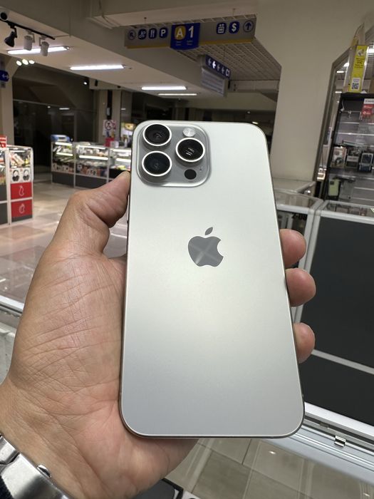 iPhone 15 pro Max 256 gb