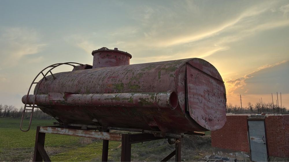 Емкость 5куб оцинковая