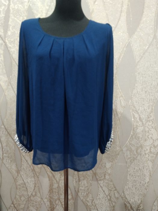 Продам ковточки, платья