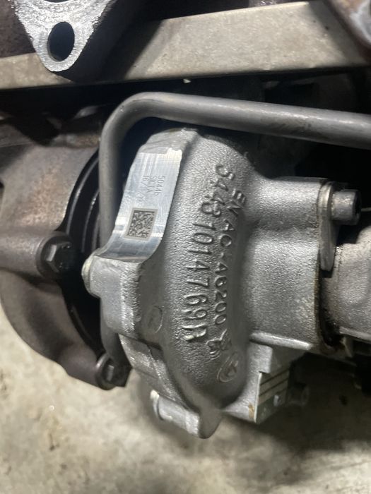 Turbina turbine bi turbo bmw 640 535 740d f06 f10 f01 x5 x6 f16 4.0