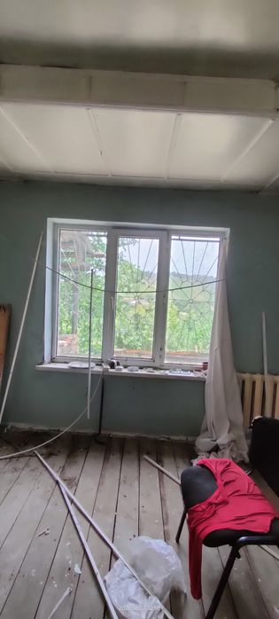 Продам окна с решетками срочно