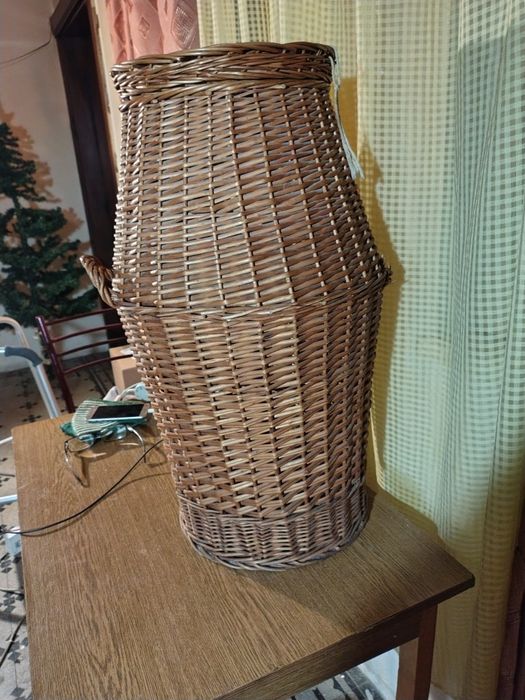 Cos de rufe din ratan