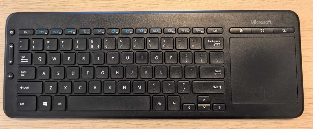 Laptop Acer Aspire E5-774G - 17.3” Full HD, SSD + HDD, NVIDIA