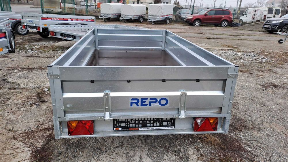 Remorca REPO 750 kg 260 x 135 cm