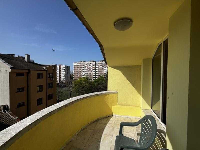 Дава се под наем Тристаен апартамент в Бургас, Възраждане - 110 кв.м за 510 € - Снимка #11