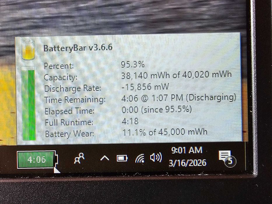 Laptop LENOVO 17' +4 tb +20 GB Ram