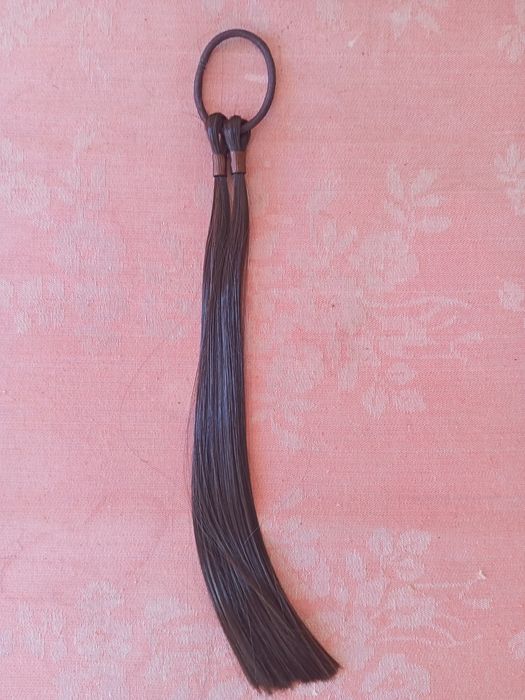 Изкуствени екстеншъни за коса