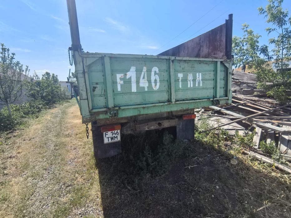 Продам машину рабочий Газ 53