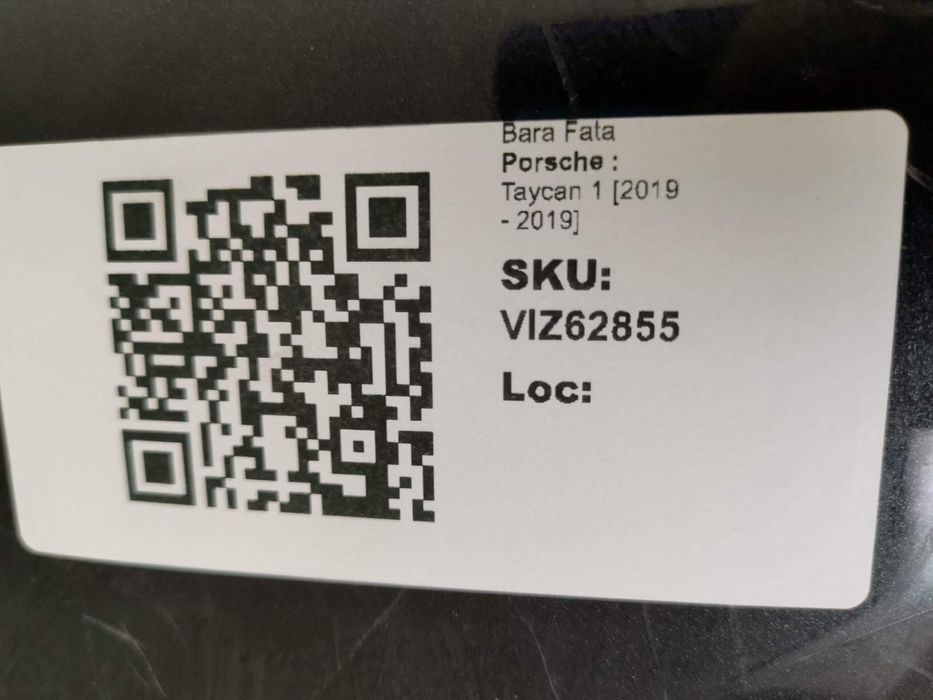 Предна броня Порше Тайкан / Porsche Taycan 1 Оригинална, в добро състо