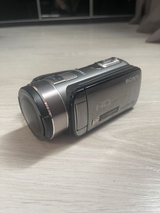 Видеокамера Sony handycam