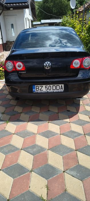 VW Passat  2008| 1.6 MPI Benzină | 255.000 km | Proprietar