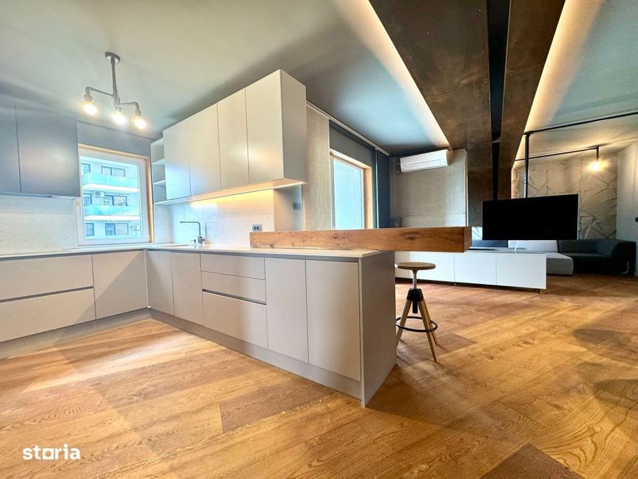 Apartament 3 camere, 91 MP, Zona Grand Hotel Italia, Buna Ziua