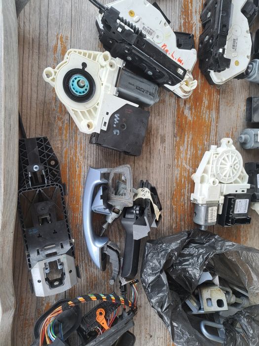 Брави и Ел за Фолксваген