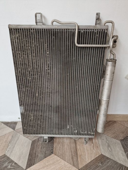 Радиатор кондиционера мерседес W211