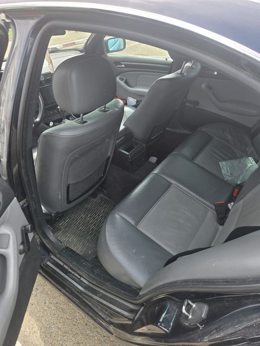 Bmw seria 3    2005