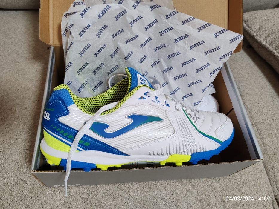 Футболни стоножки Joma нови