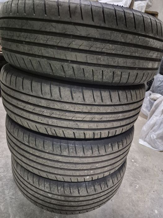 Anvelope de vara Vredestein 185/60/15