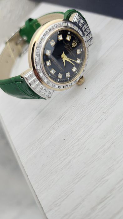 Золотые Rolex с бриллиантами