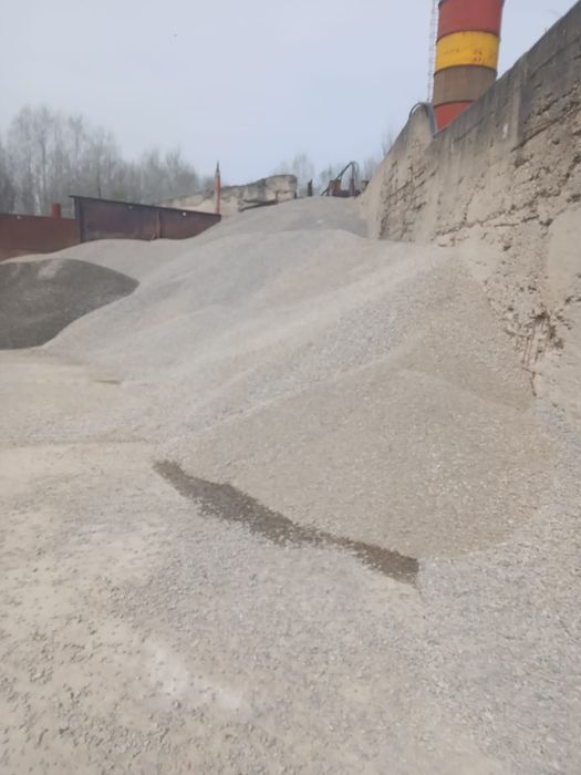 Nisip balastru pietris