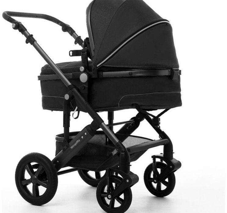 Продам детскую коляску 3в 1