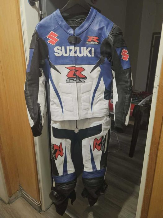 Оригинален Suzuki кожен екип