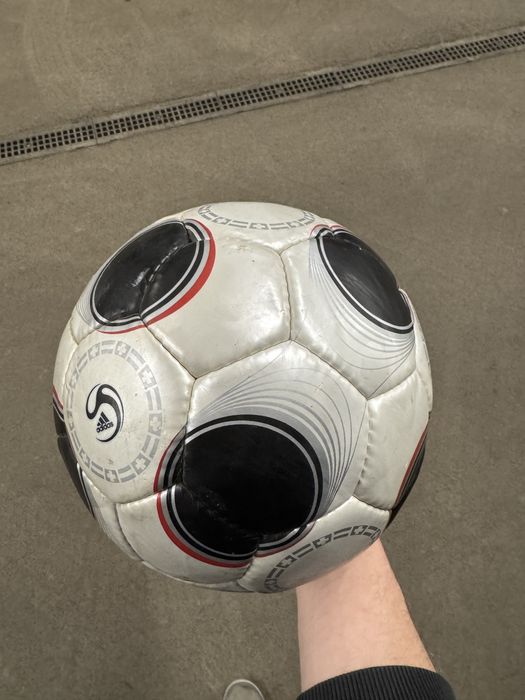 Оригинална топка Адидас евро 2008
