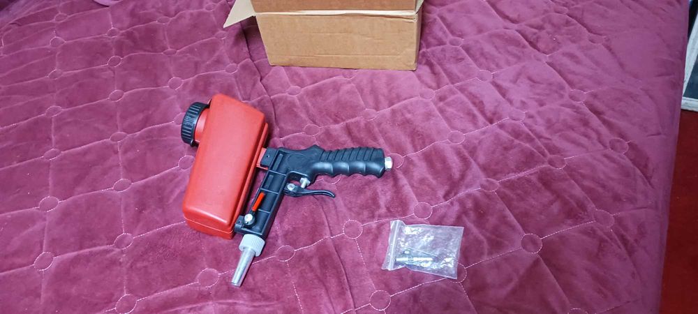 Пясъкоструйка с две дюзи