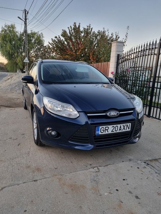 Vand Ford Focus 1.6tdci breack Proprietar
