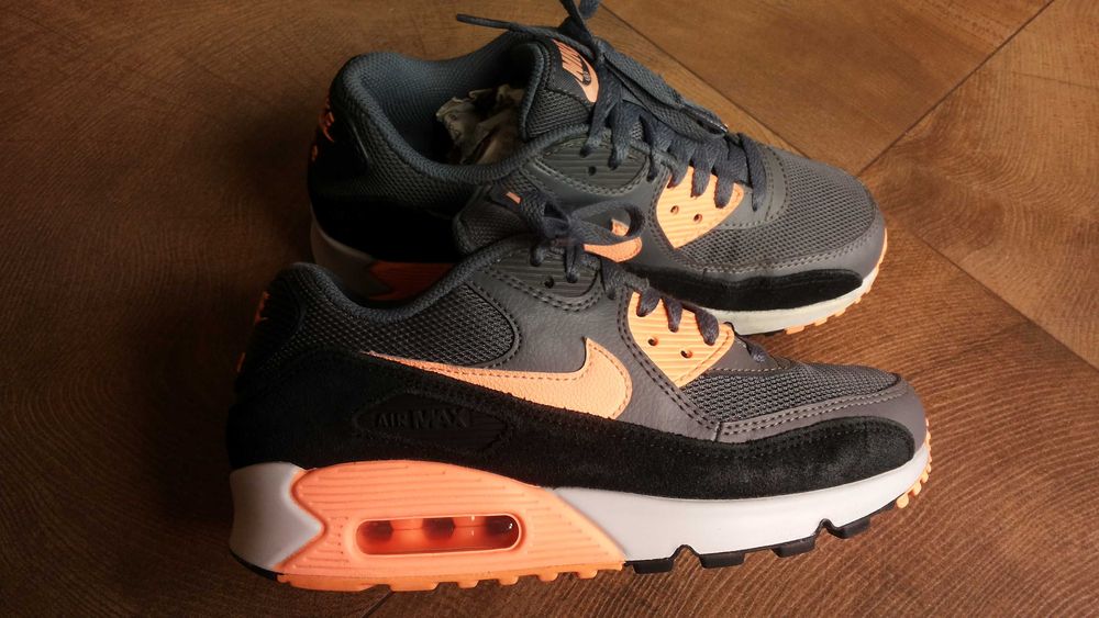 NIKE AIR MAX 90 ESSENTIAL SUNSET GLOW BLACK PLATINUM размер EUR 37,5 / UK 4 маратонки 114-13-S